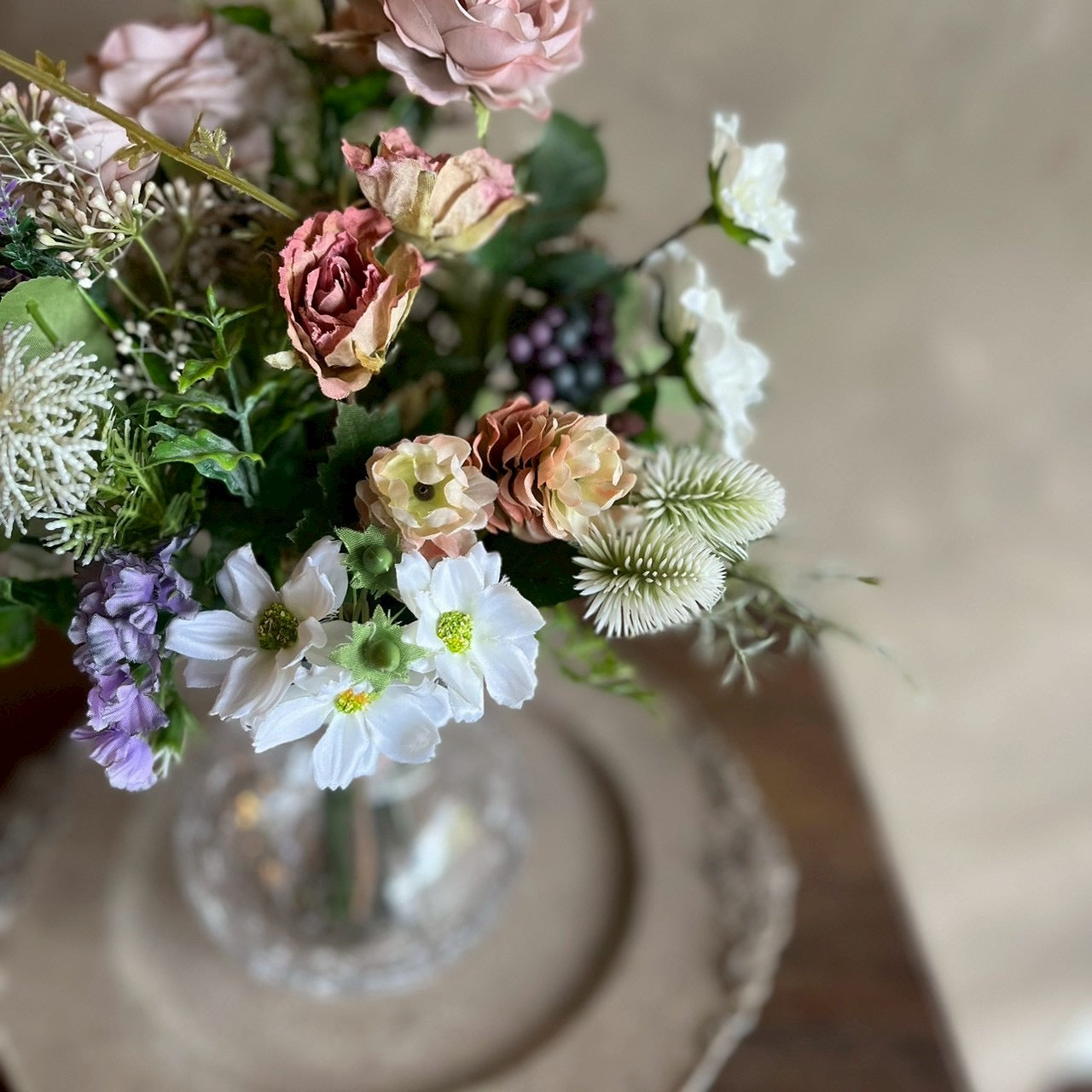 ガラス花器付フラワーアレンジメント